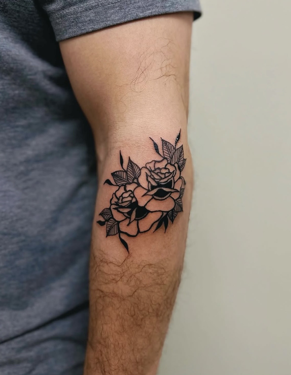 blackwork — elbow