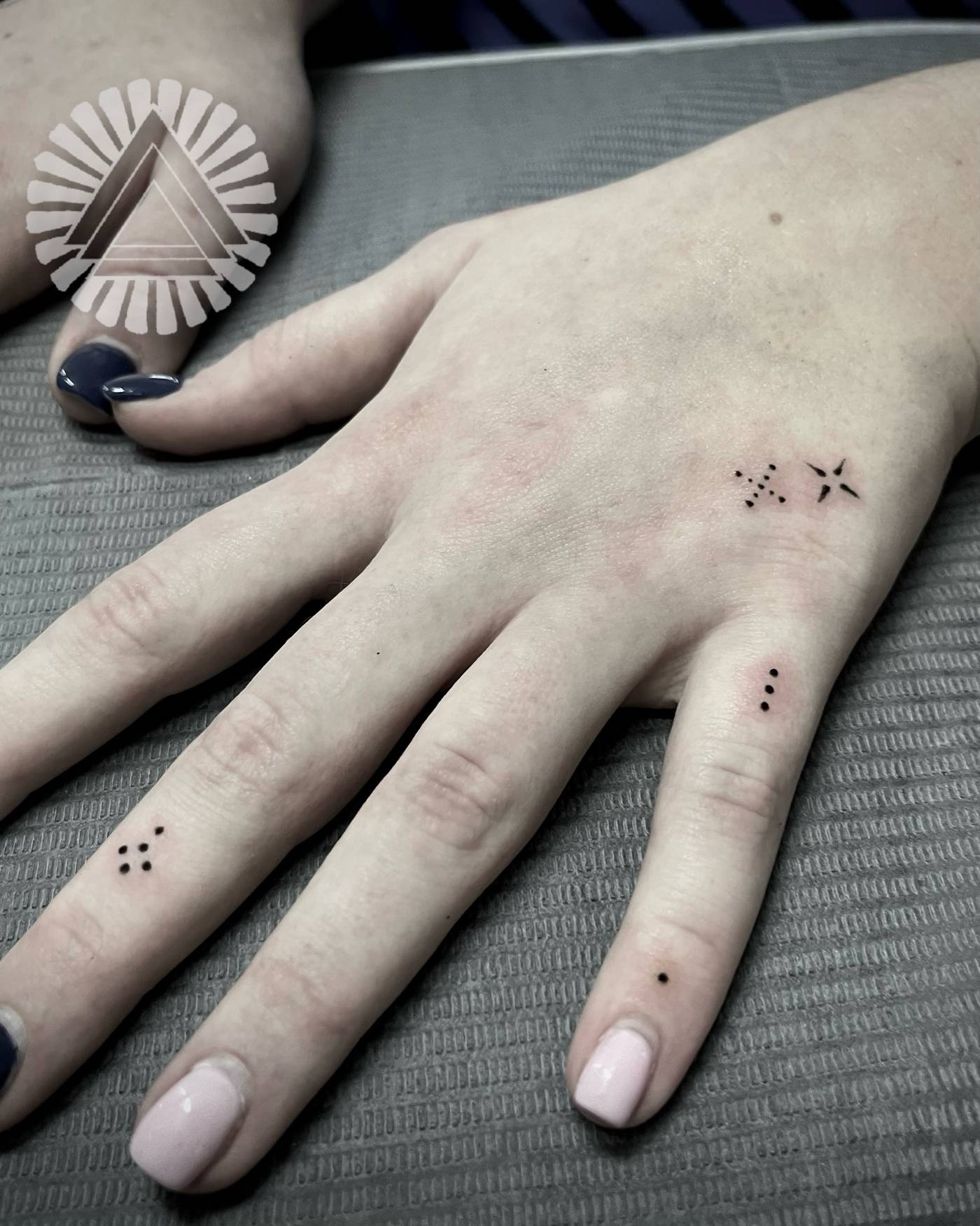 Work by Jonny Lashley on hand