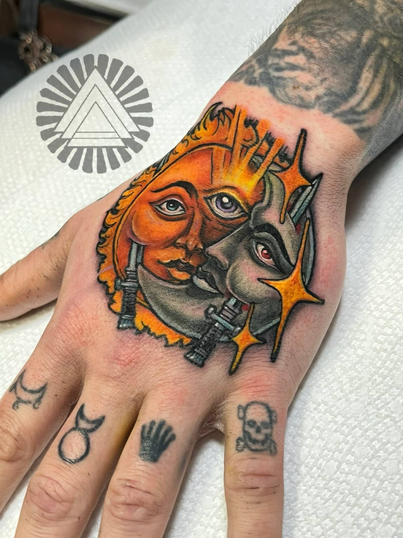 Work by Jonny Lashley on hand