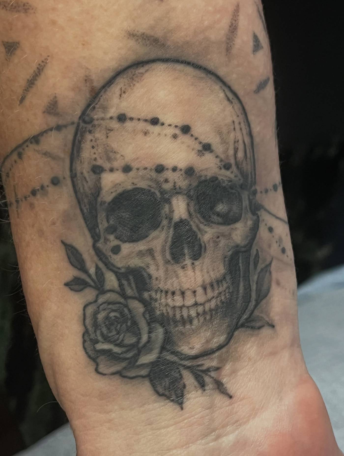 black-and-grey-realism — inner-bicep