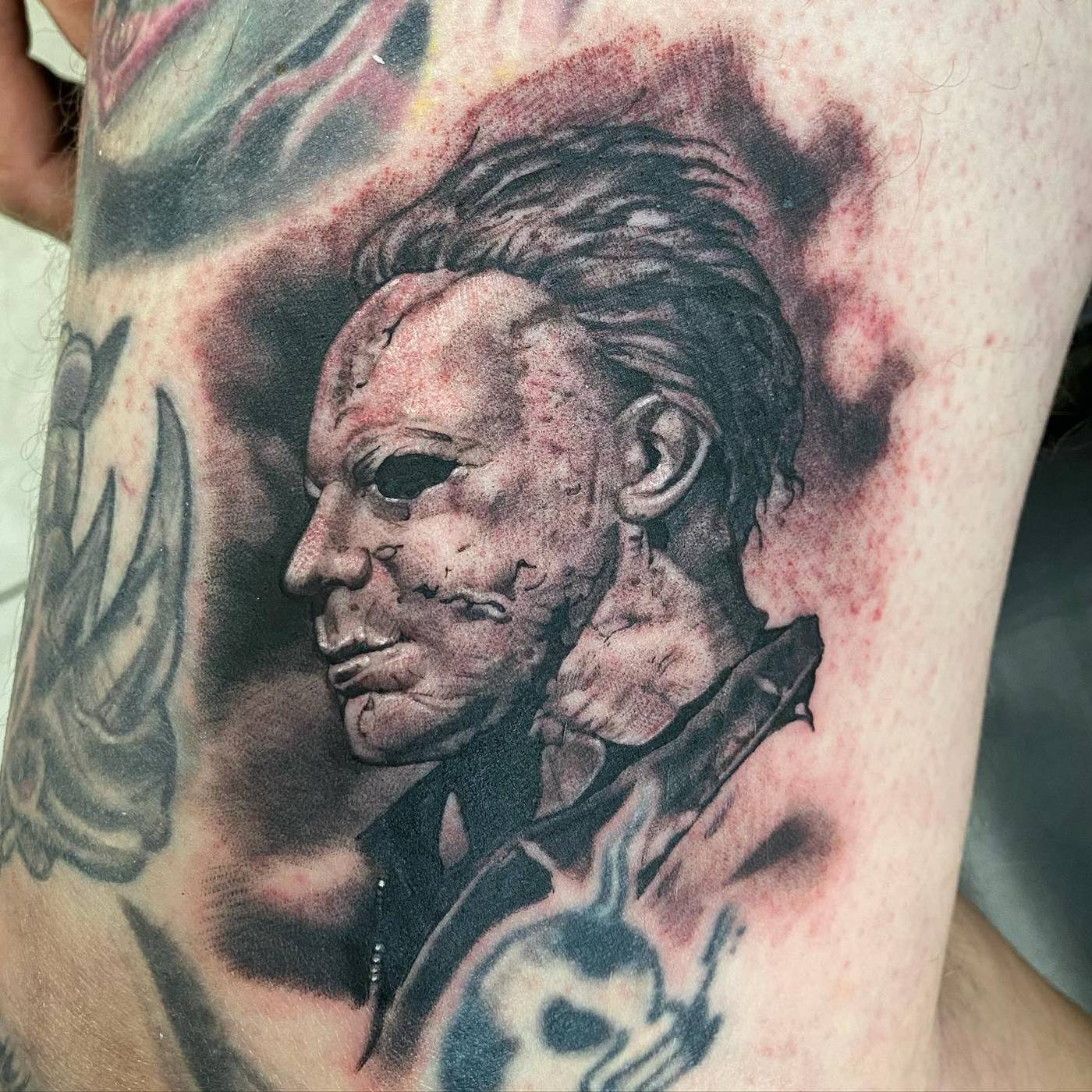 Work by Abel Deida on thigh